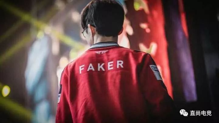 ThunderTalk Gaming players enter the field： Top laner HOYA shows his true manliness~
